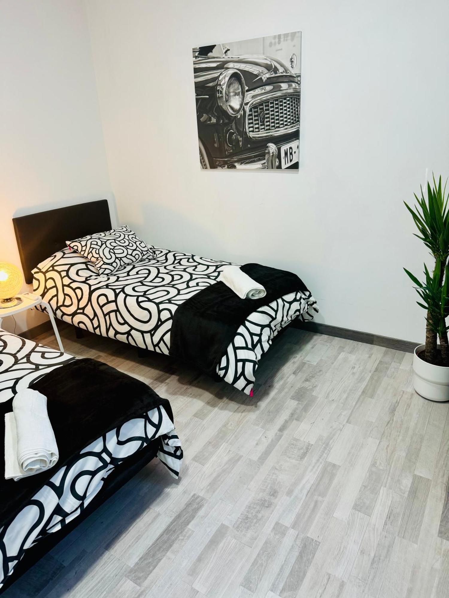 Duplex Th Sanse Norte San Sebastián de los Reyes Exterior foto